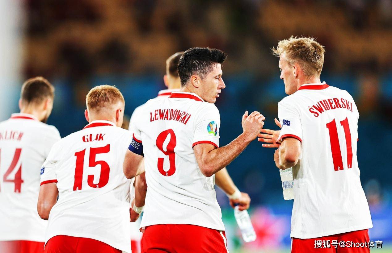 波兰队力克瑞典队，奥恰洛夫带队取胜