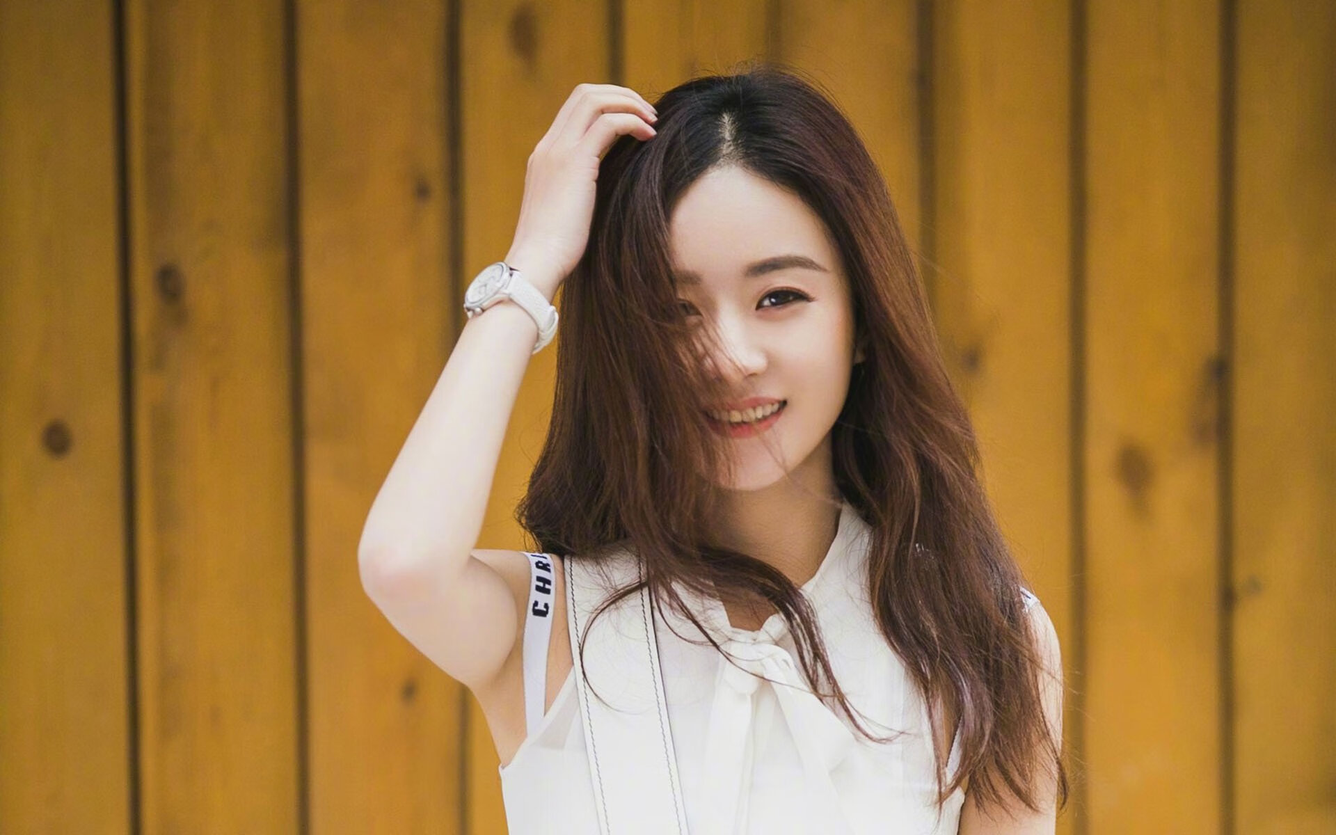 双星闪耀，从萨拉赫一剑封喉，到阿尔及利亚战术突围—非洲足球的多元胜利启示录