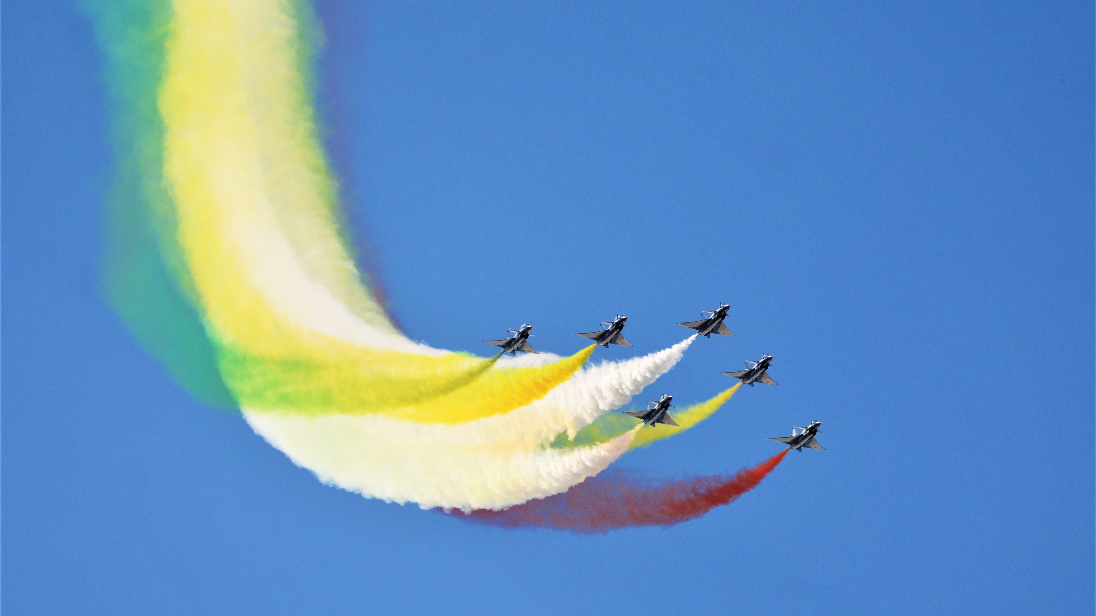 时间归零前0.3秒！德罗赞转身处决太阳，猛龙死里逃生记